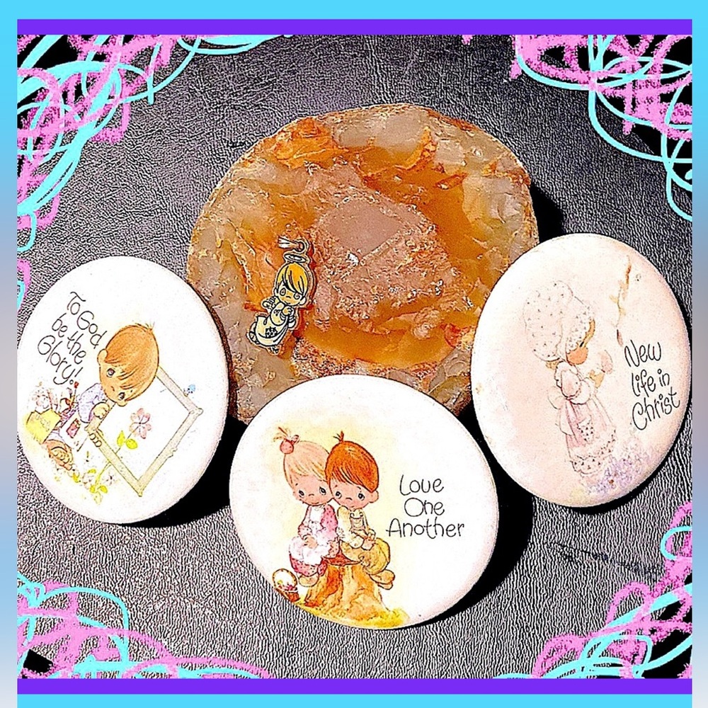 Precious Moments large button pins lot with pendant